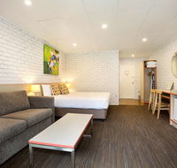 Villa Noosa Hotel - eAccommodation