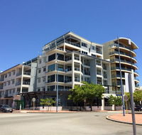 Rockingham Apartments - eAccommodation