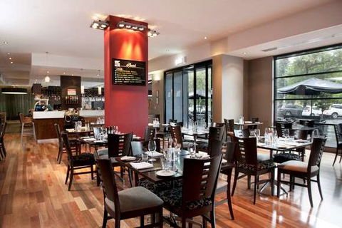 Mantra Hindmarsh Square - eAccommodation 2