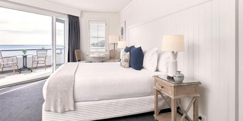 Anchorage Port Stephens - eAccommodation 1