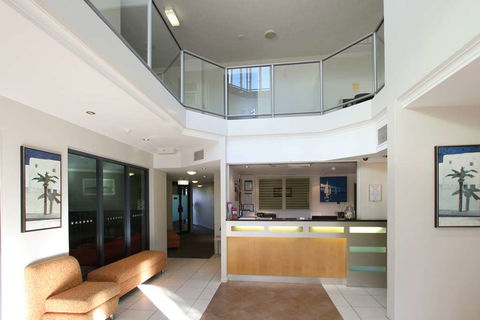 Caloundra Central Apartment Hotel - eAccommodation 2