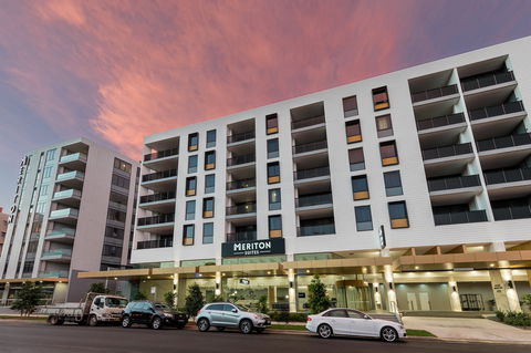 Meriton Suites Sydney Airport - eAccommodation 1