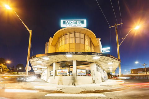 Airport Hotel Sydney - eAccommodation 8