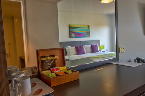 Mackay Oceanside Central Hotel - eAccommodation 4