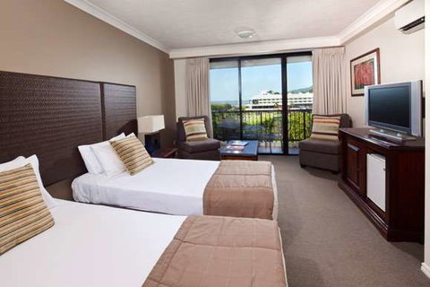 Mantra Esplanade - eAccommodation 4