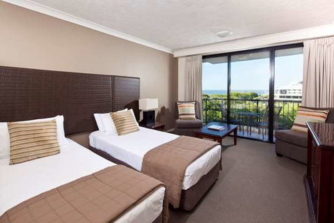 Mantra Esplanade - eAccommodation 13