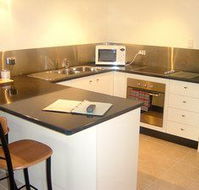 Reef Gateway Apartments Cairns - eAccommodation