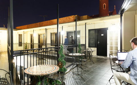 Airport Hotel Sydney - eAccommodation 0