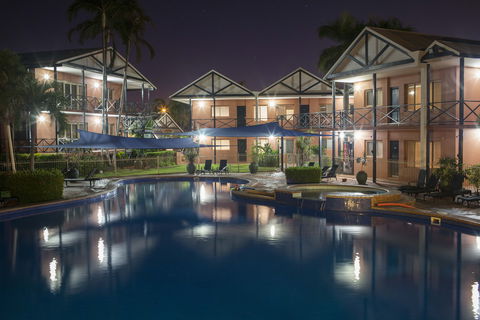 Moonlight Bay Suites - eAccommodation 2