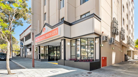 Metro Hotel Perth City - eAccommodation 1