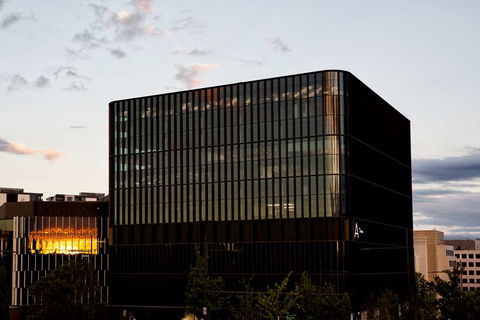 A By Adina Canberra - eAccommodation 0