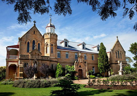 Abbey Boutique Hotel - eAccommodation 0