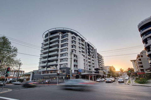Adina Apartment Hotel Wollongong - eAccommodation 2