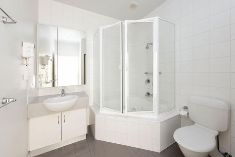 Lady Bay Resort - eAccommodation 2