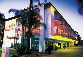 Airport Hacienda Motel - eAccommodation 0