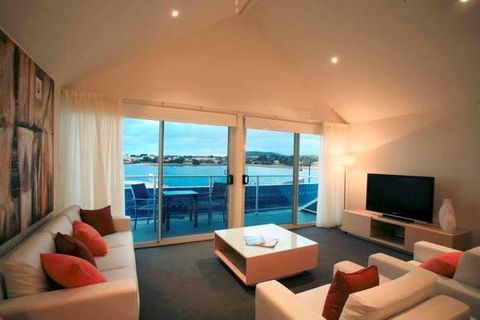 York Cove - eAccommodation 8