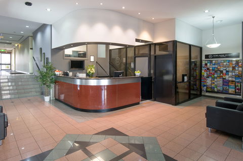 Adelaide Riviera Hotel - eAccommodation 1