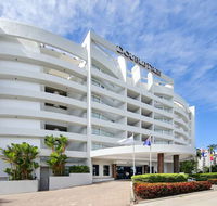 DoubleTree by Hilton Cairns - eAccommodation