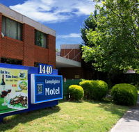 Lamplighter Motel - eAccommodation