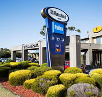 Nightcap at St Albans Hotel - eAccommodation