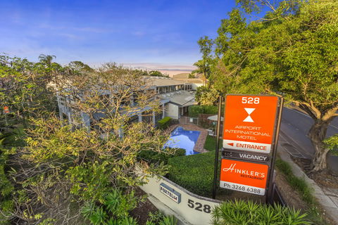 The Airport International Motel - eAccommodation 0