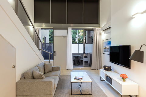 Meriton Suites Waterloo - eAccommodation 2