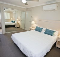 Stonewood Villas - eAccommodation