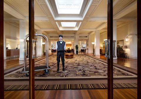 Hyatt Hotel Canberra - A Park Hyatt Hotel - eAccommodation 1