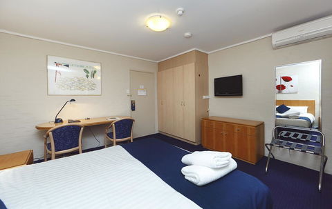 Ibis Styles Canberra - eAccommodation 38