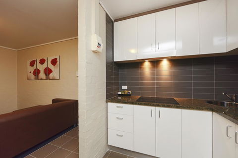Ibis Styles Canberra - eAccommodation 12