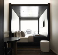 Little National Hotel - eAccommodation