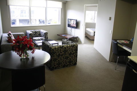 Pavilion On Northbourne - eAccommodation 16
