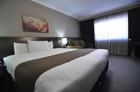 Pavilion On Northbourne - eAccommodation 18