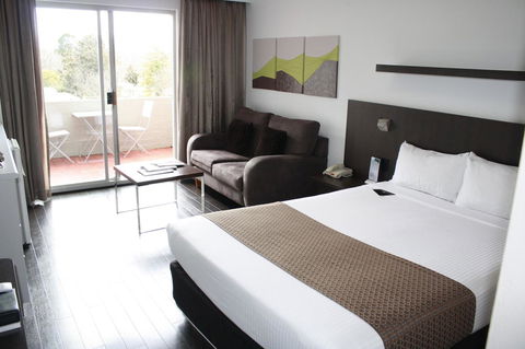 Pavilion On Northbourne - eAccommodation 40