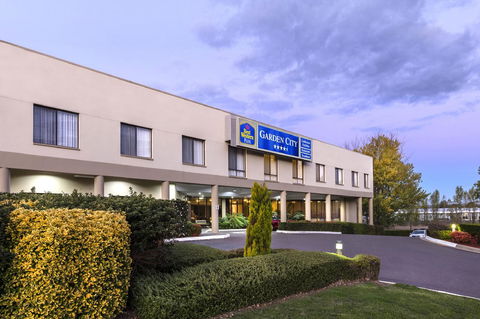 Garden City Hotel, Best Western Signature Collection - eAccommodation 2