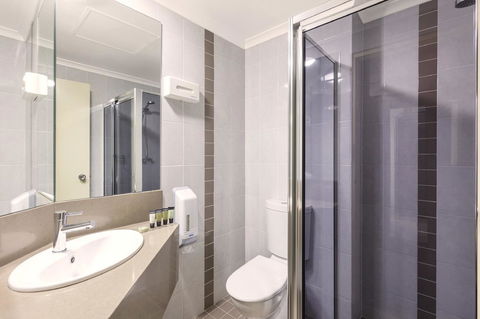 Garden City Hotel, Best Western Signature Collection - eAccommodation 25