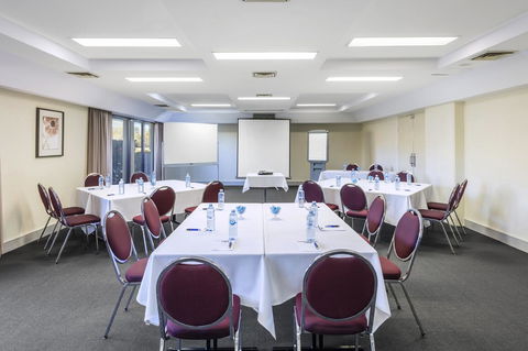 Garden City Hotel, Best Western Signature Collection - eAccommodation 22