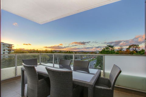 IQ Smart Apartments 704 Braddon ACT - eAccommodation 7