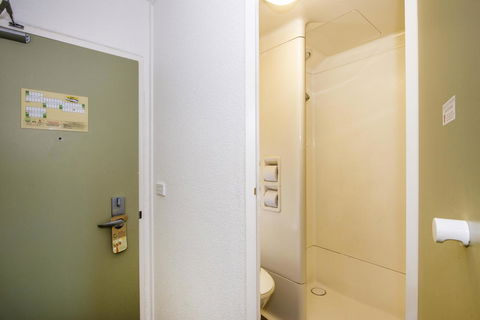 Ibis Budget Canberra - eAccommodation 7