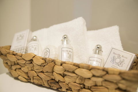 KUI - Manhattan Apartments - eAccommodation 13