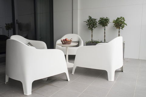 KUI - Manhattan Apartments - eAccommodation 1