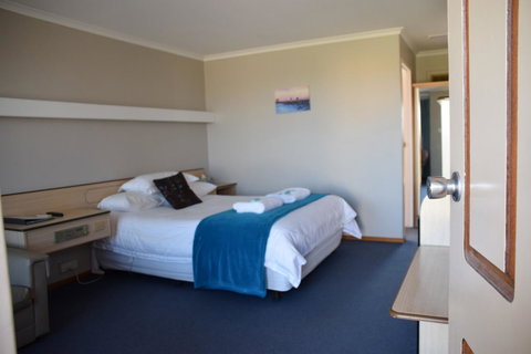 Stansbury Holiday Motel - eAccommodation 21