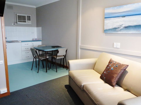 Stansbury Holiday Motel - eAccommodation 39