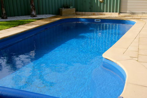 Lure Bed And Breakfast - eAccommodation 9