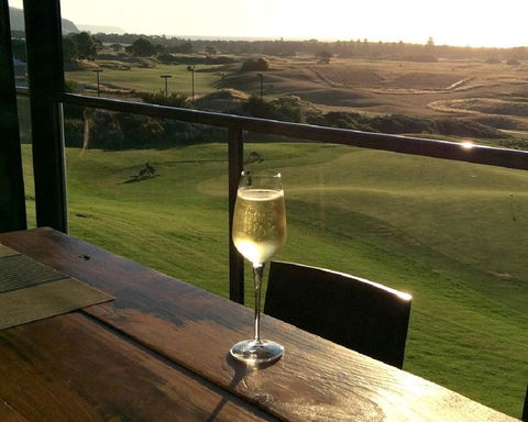 Lure Bed And Breakfast - eAccommodation 16