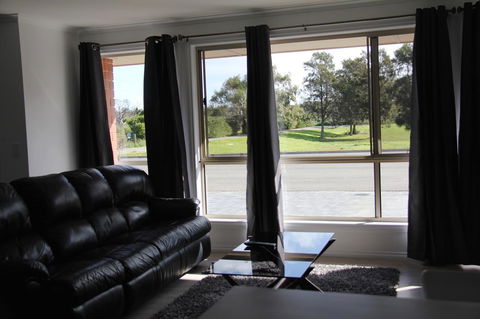 Lure Bed And Breakfast - eAccommodation 3