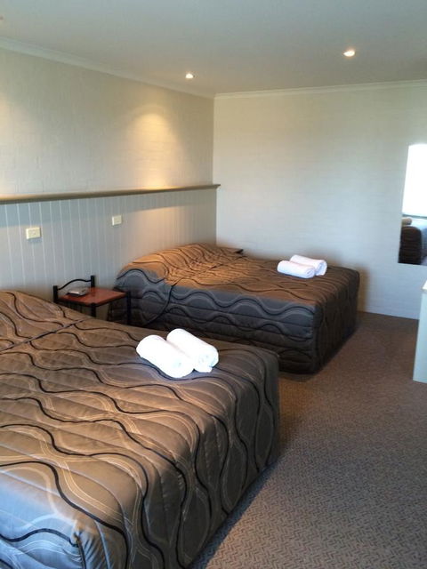 Heritage House Motel & Units - eAccommodation 12