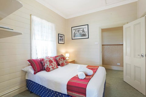 Heritage House Motel & Units - eAccommodation 16