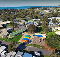 Victor Harbor Holiday  Cabin Park - eAccommodation