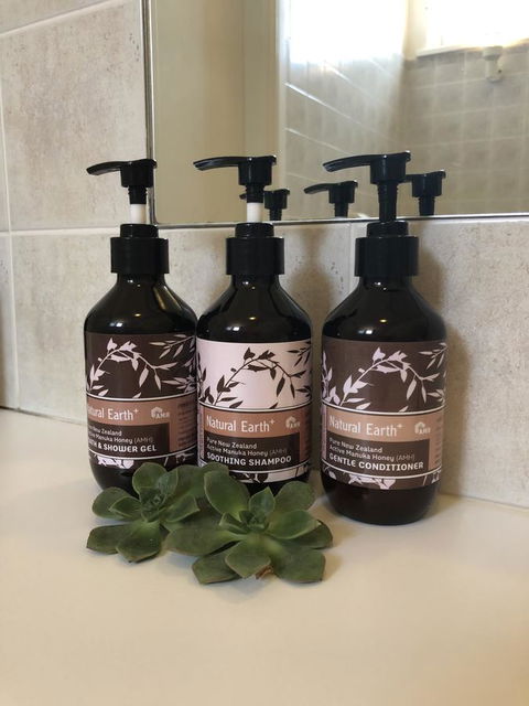 The Lake House Retreat - eAccommodation 11